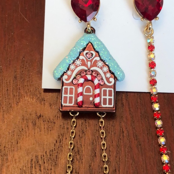 Betsey Johnson Jingle Bell Bling Gingerbread House Heart Mismatch Drop Earrings - Picture 5 of 14